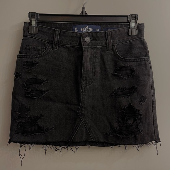 Hollister Dresses & Skirts - Hollister High Rise Skirt 00(W23)